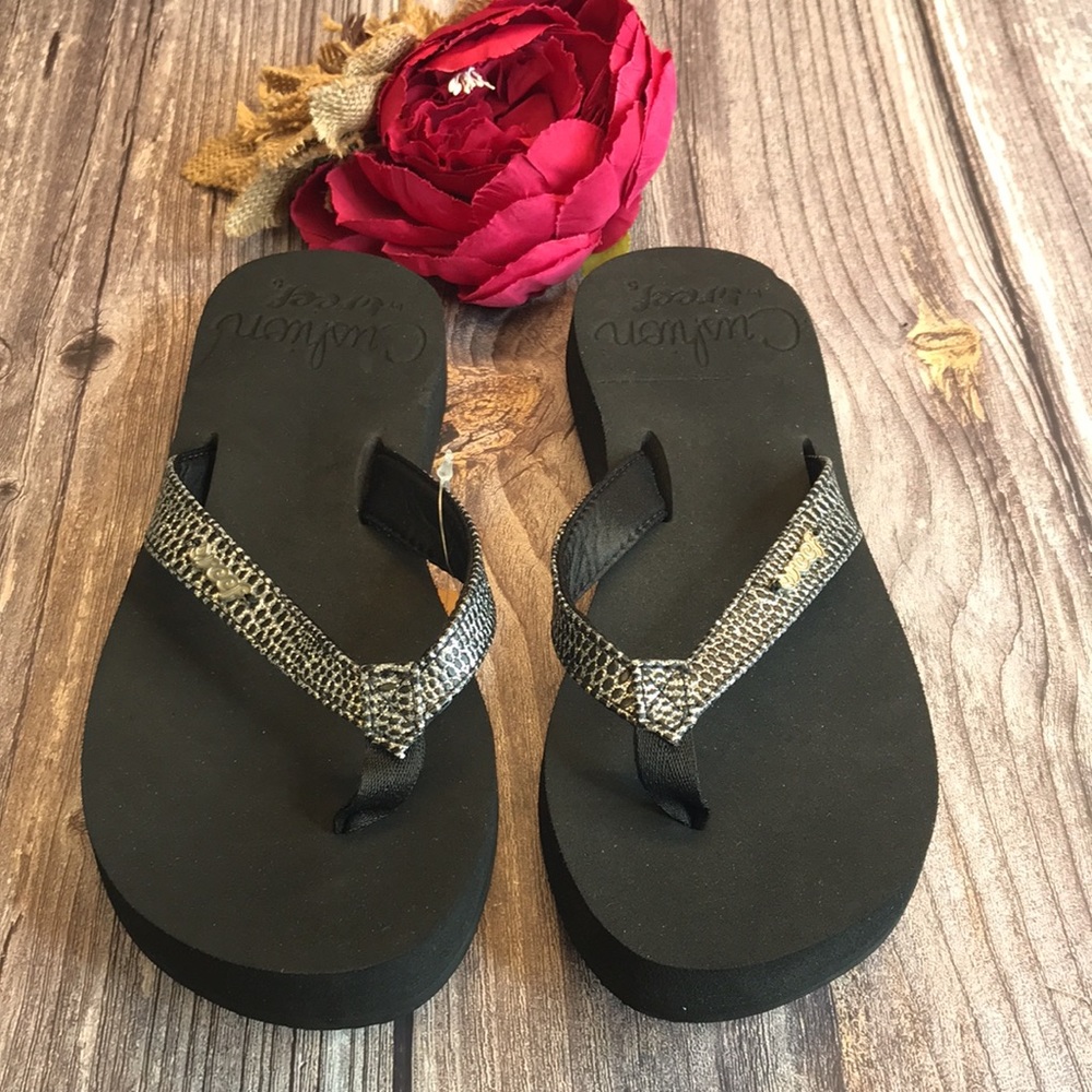 REEF Star Black/Silver Cushion Flip Flop Sandals, Women’s Size 5, New With Tags